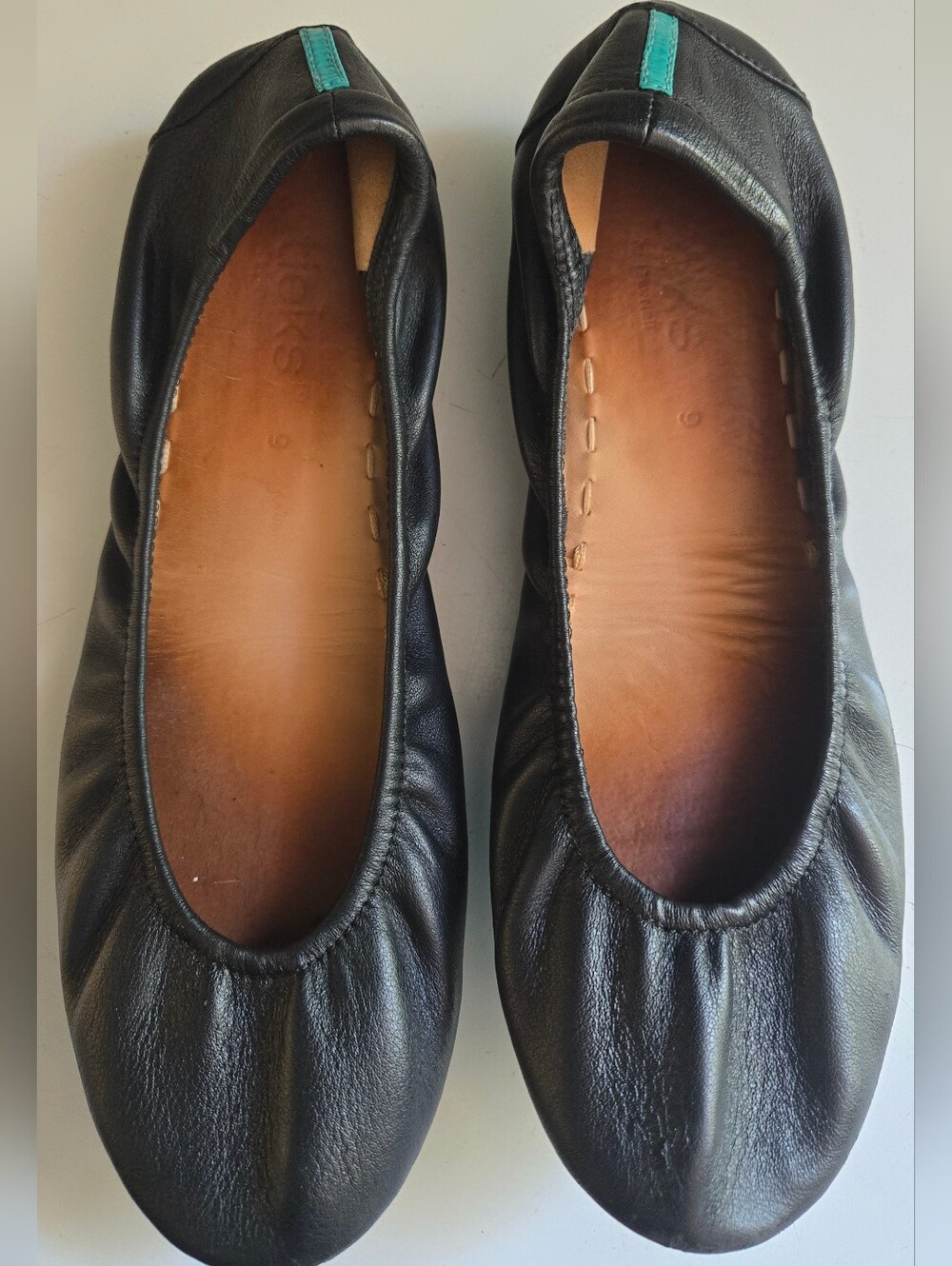 Tieks Black Leather Ballet Flats Foldable Travel Shoes Women's Size 9